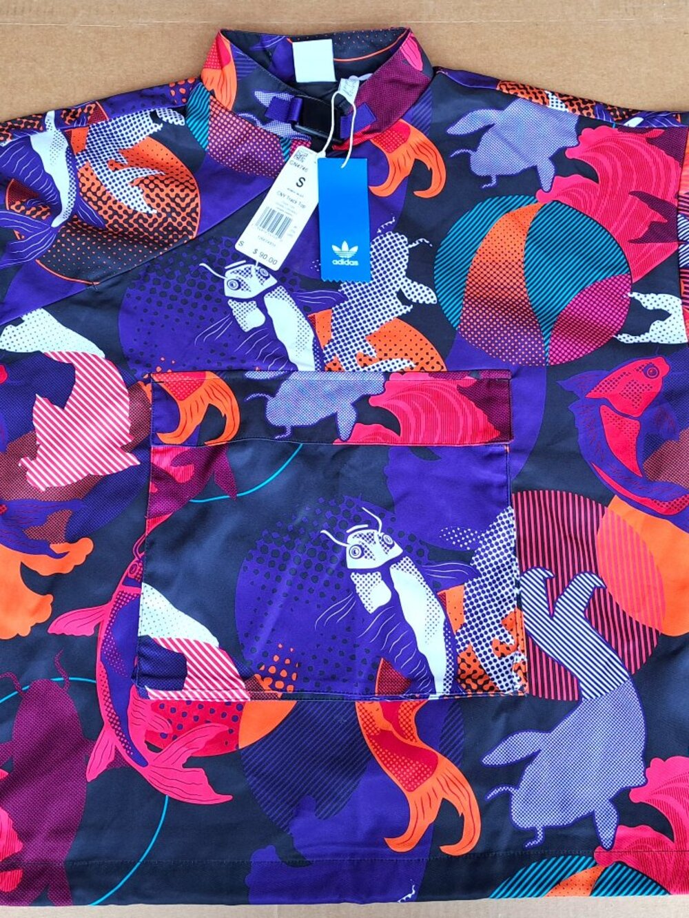 ADIDAS NWT LADIES MULTI COLOR KOI FISH PULL OVER JACKET SOFT NYLON FEEL